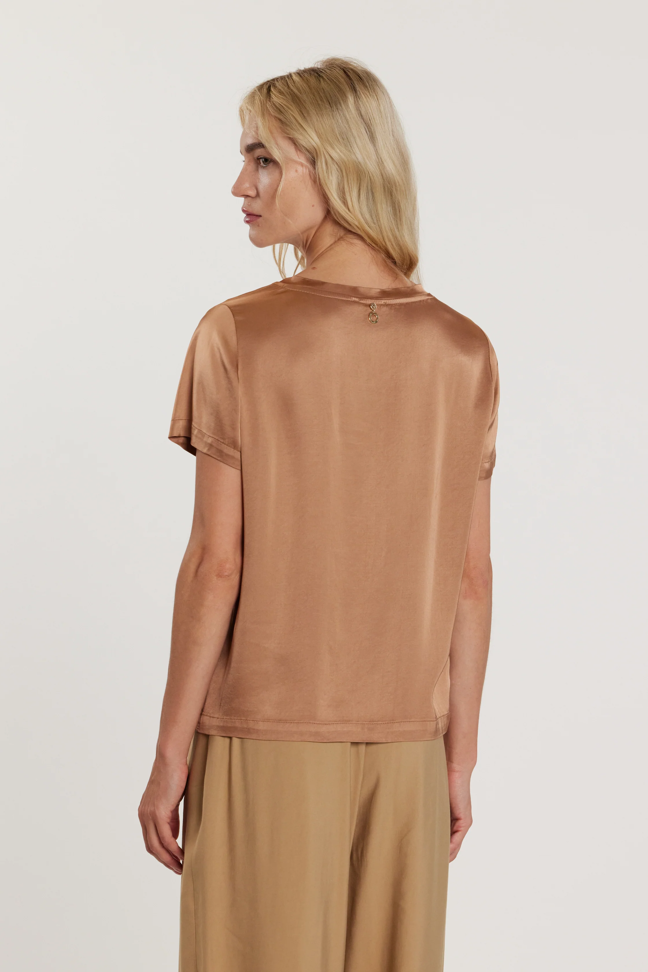 Blusa ERMIONE_S maniche corte girocollo raso - Image 3