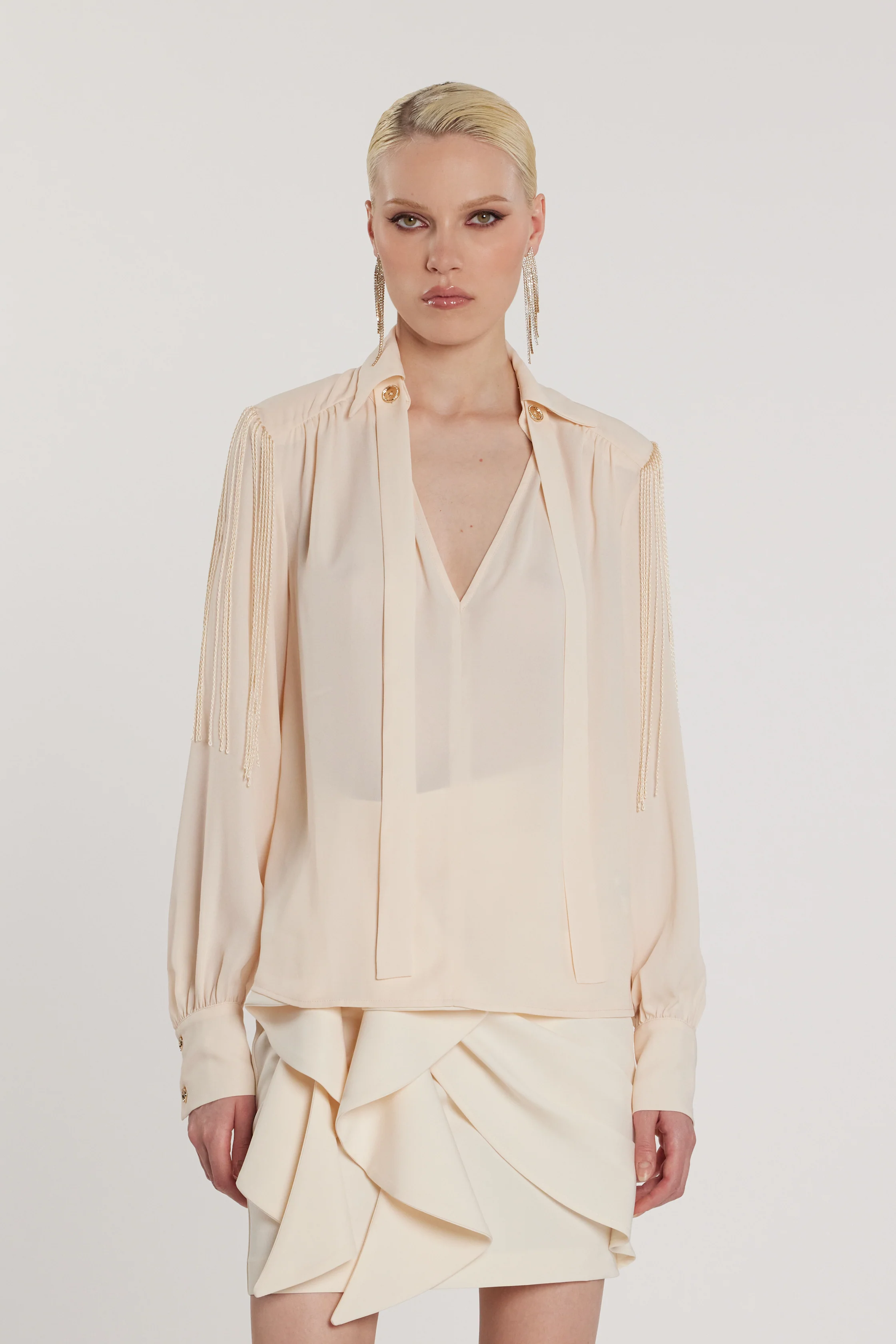 Blusa FLAPS scollo a V maniche lunghe più fusciacca più frange