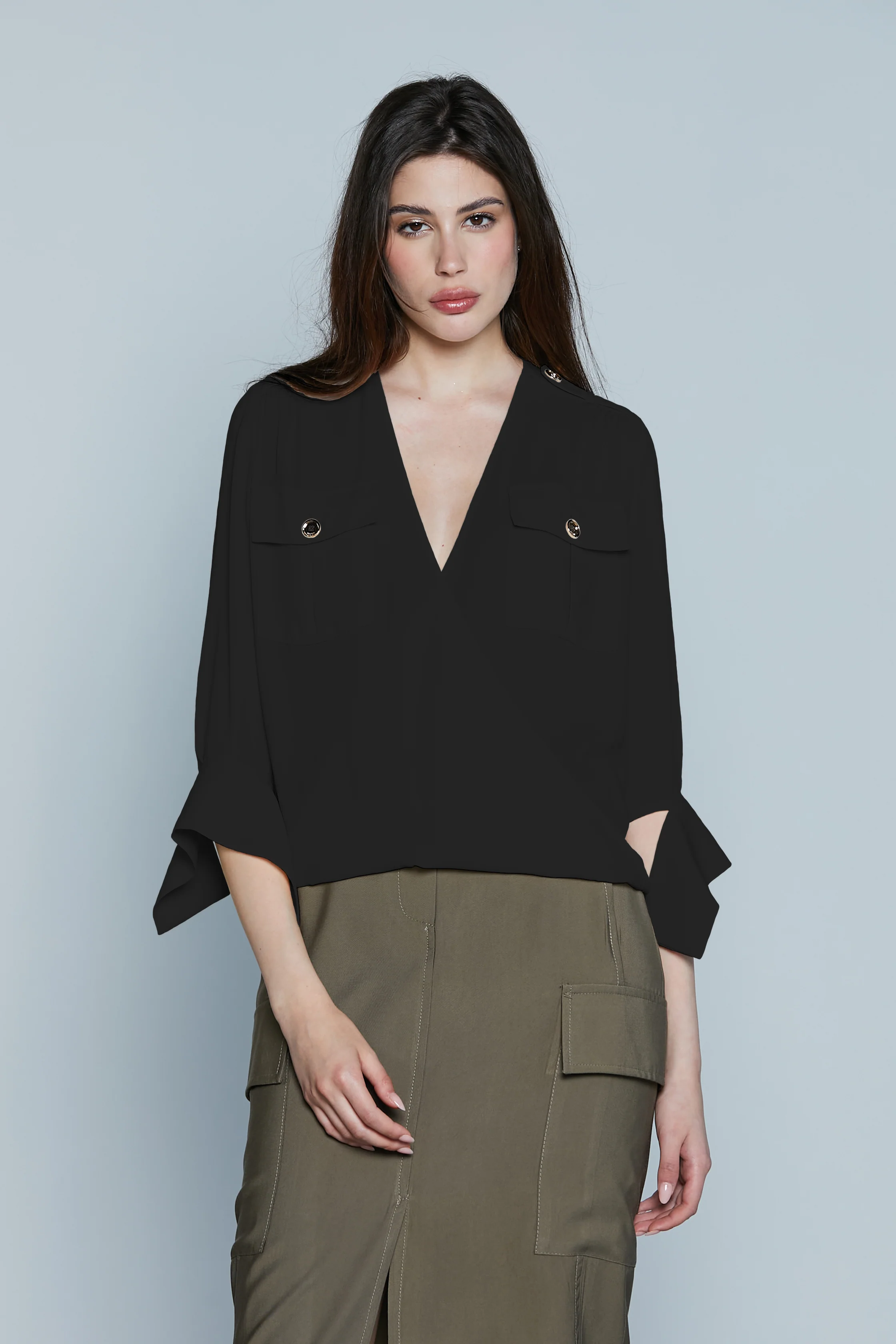Blusa HARBARD_A M.3/4 con Polso Aperto Scollo Incrocio più Tasche più Alamari - Image 7