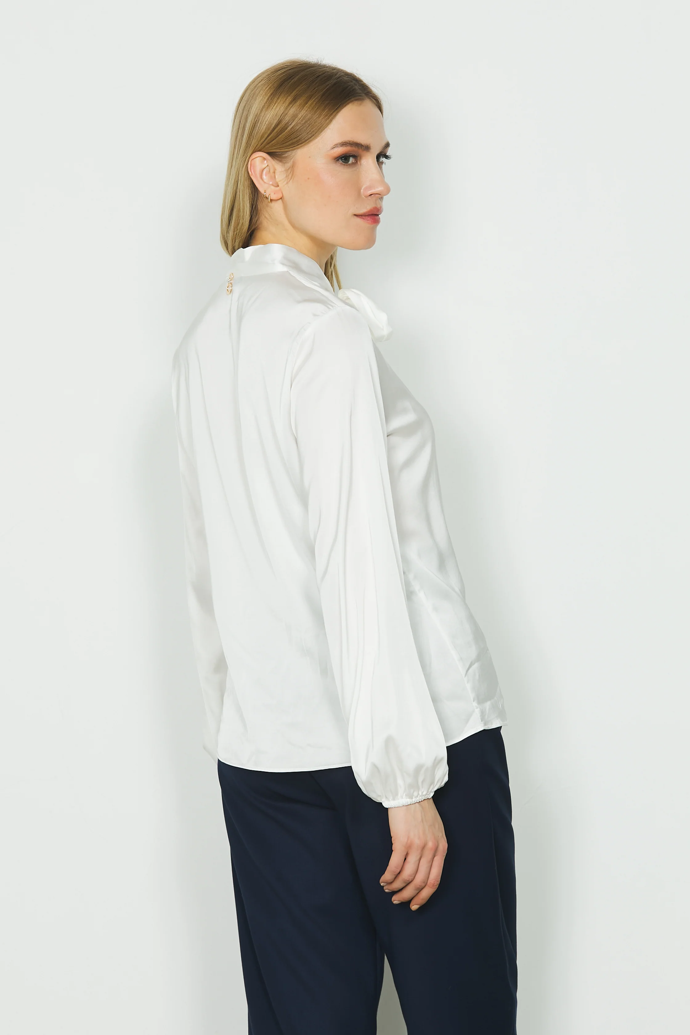 Blusa INGRID manica lunga con arricci più goccia seno più fusciacca - Image 3