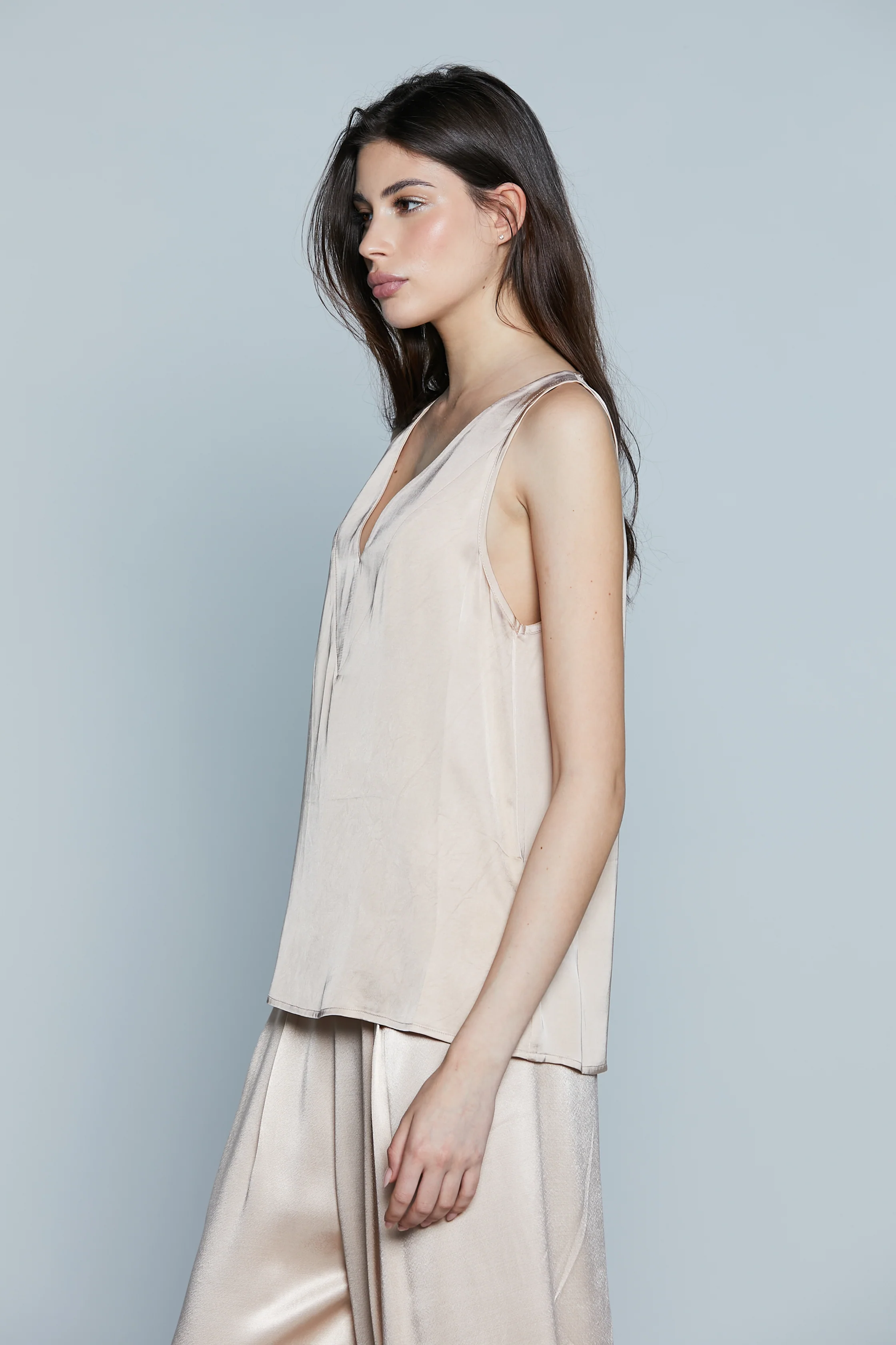 Blusa IOLANDAO S/M Doppio Scollo V con Fettuccia Schiena - Image 2