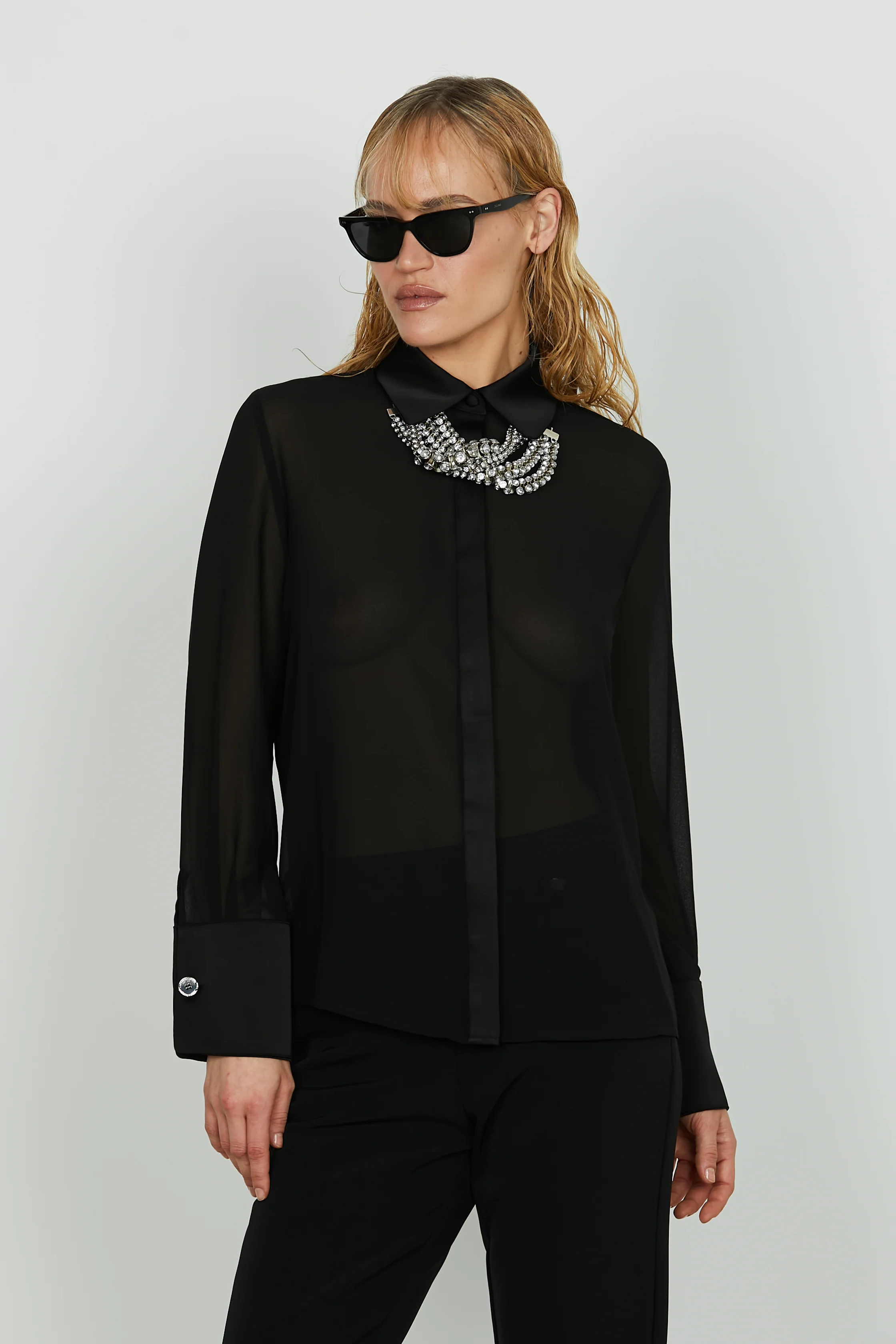 Camicia VULEC manica lunga polsini più collo raso più collana strass con fusciacca