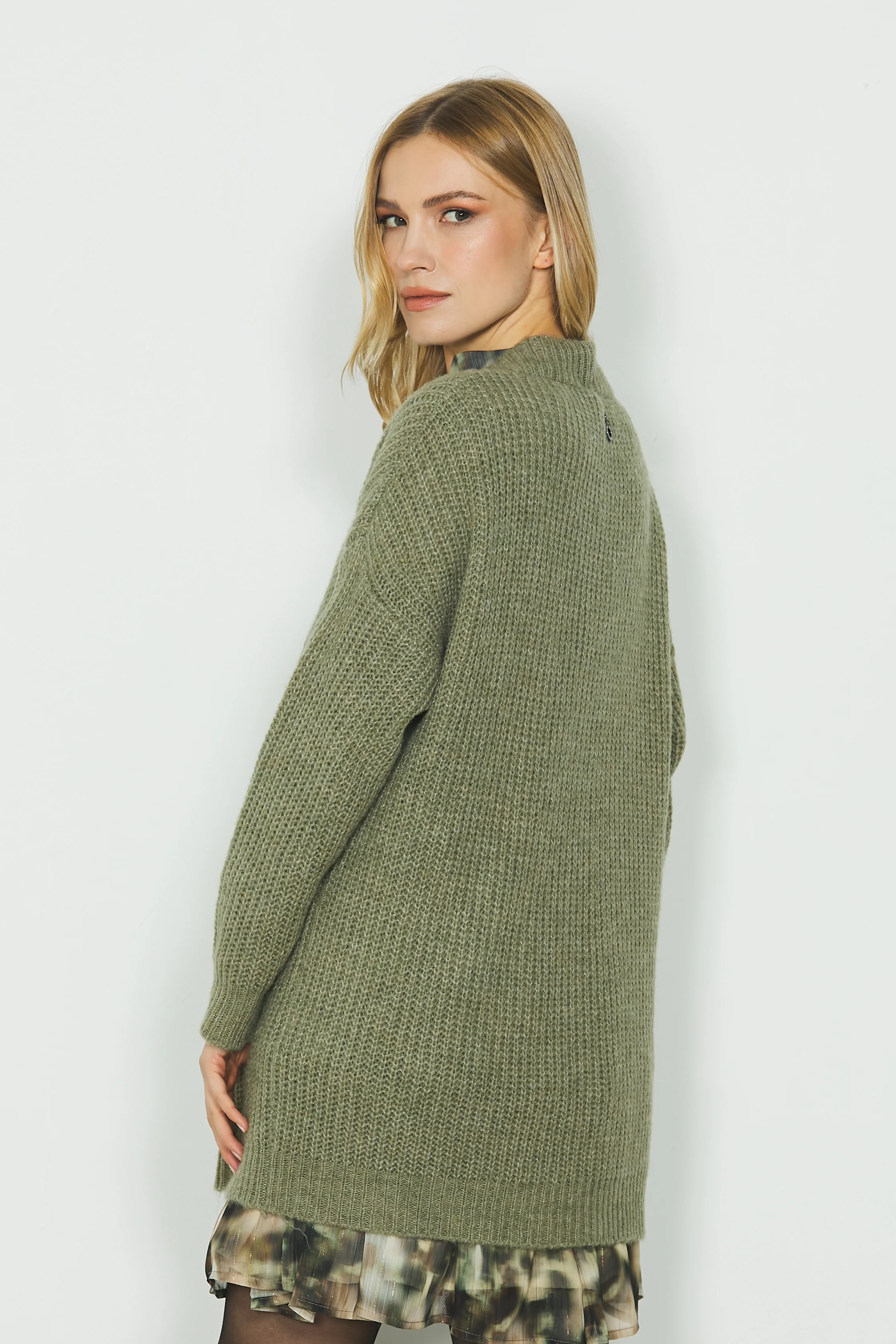 Cardigan BOFFELLI manica lunga con bottoni più tasche - Image 4