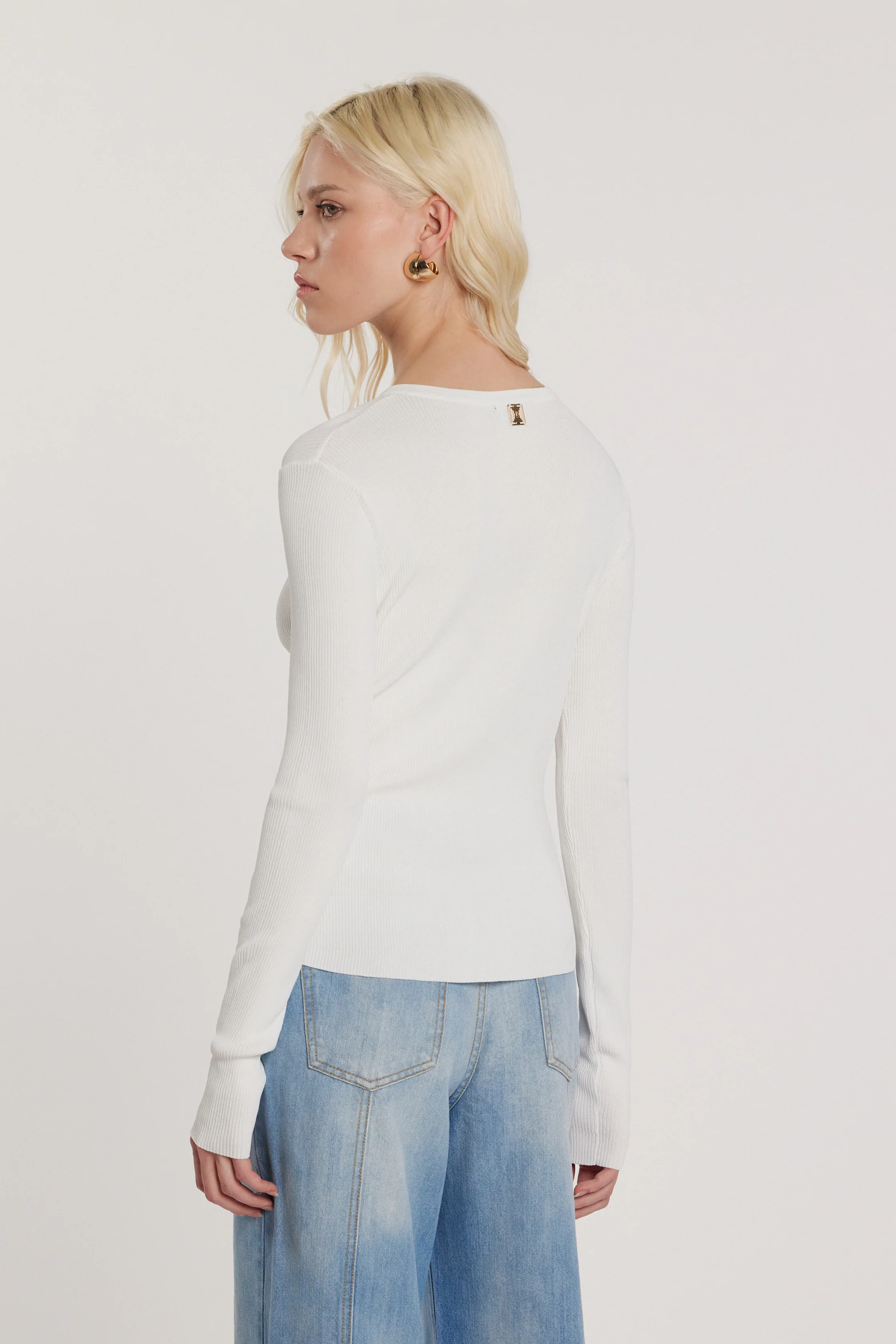 Cardigan SEMILY maniche lunghe girocollo con bottoncini costina - Image 2
