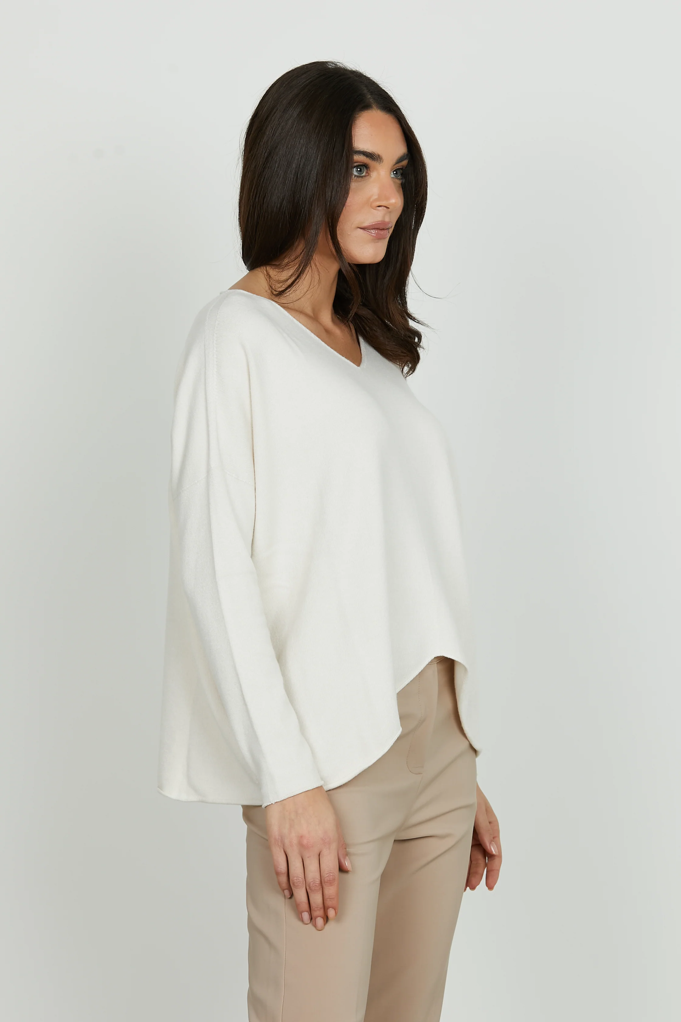 Maglia DAULAGI manica lunga scollo v asimmetrica - Image 3