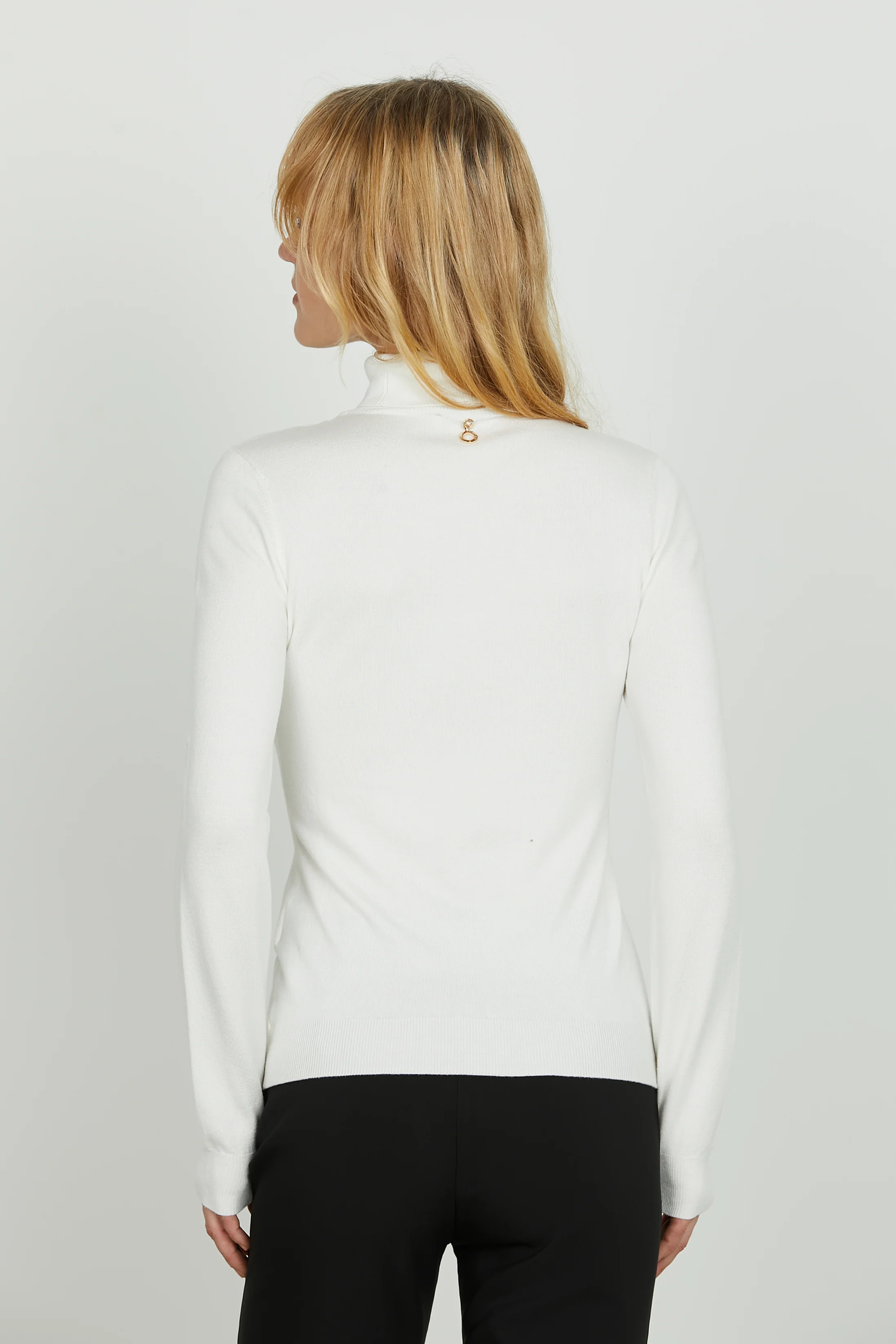 Maglia GOIANA manica lunga collo alto con catena più foulard logo - Image 3