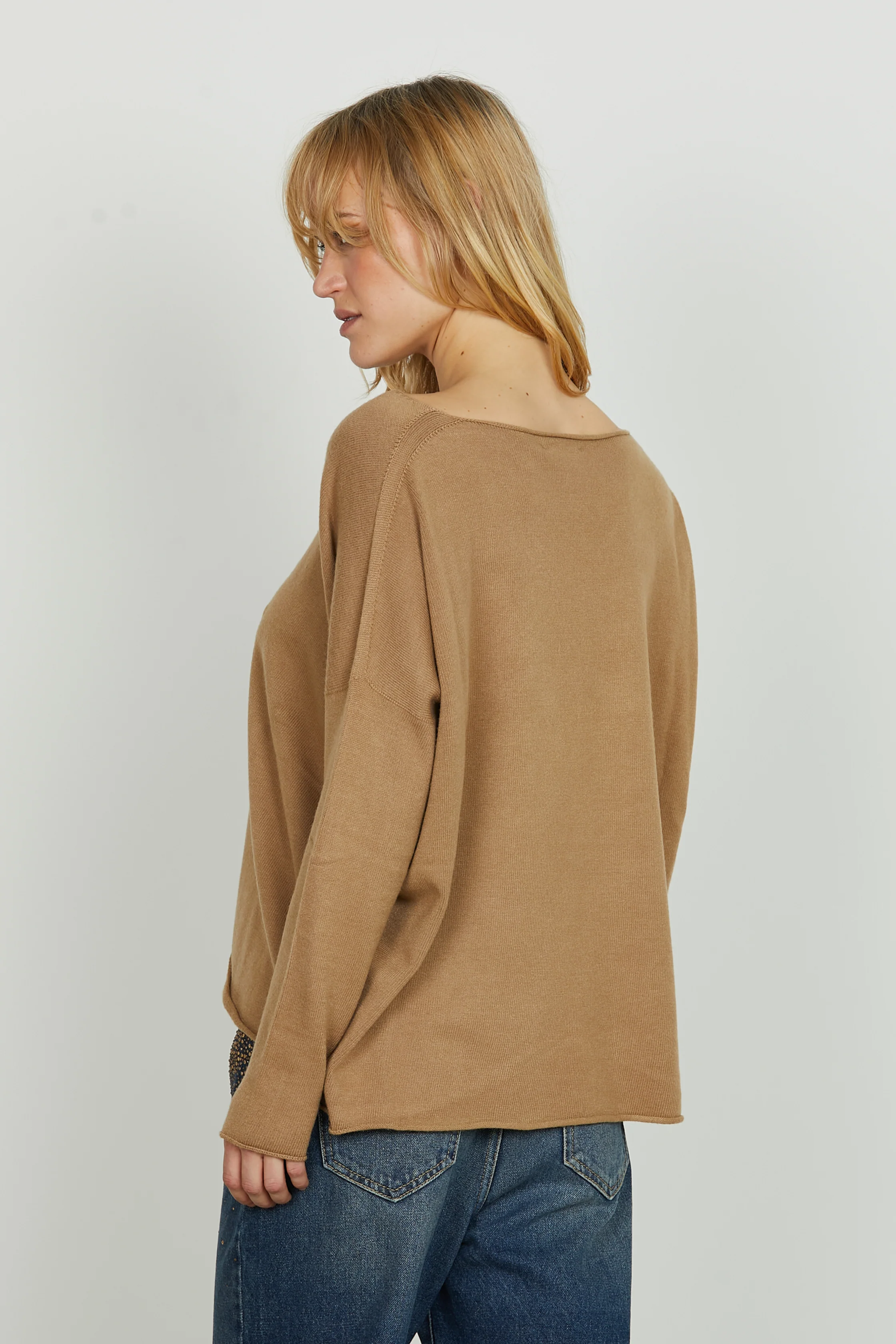 Maglia ISTORIQUE scollo a V manica lunga asimmetrico - Image 3