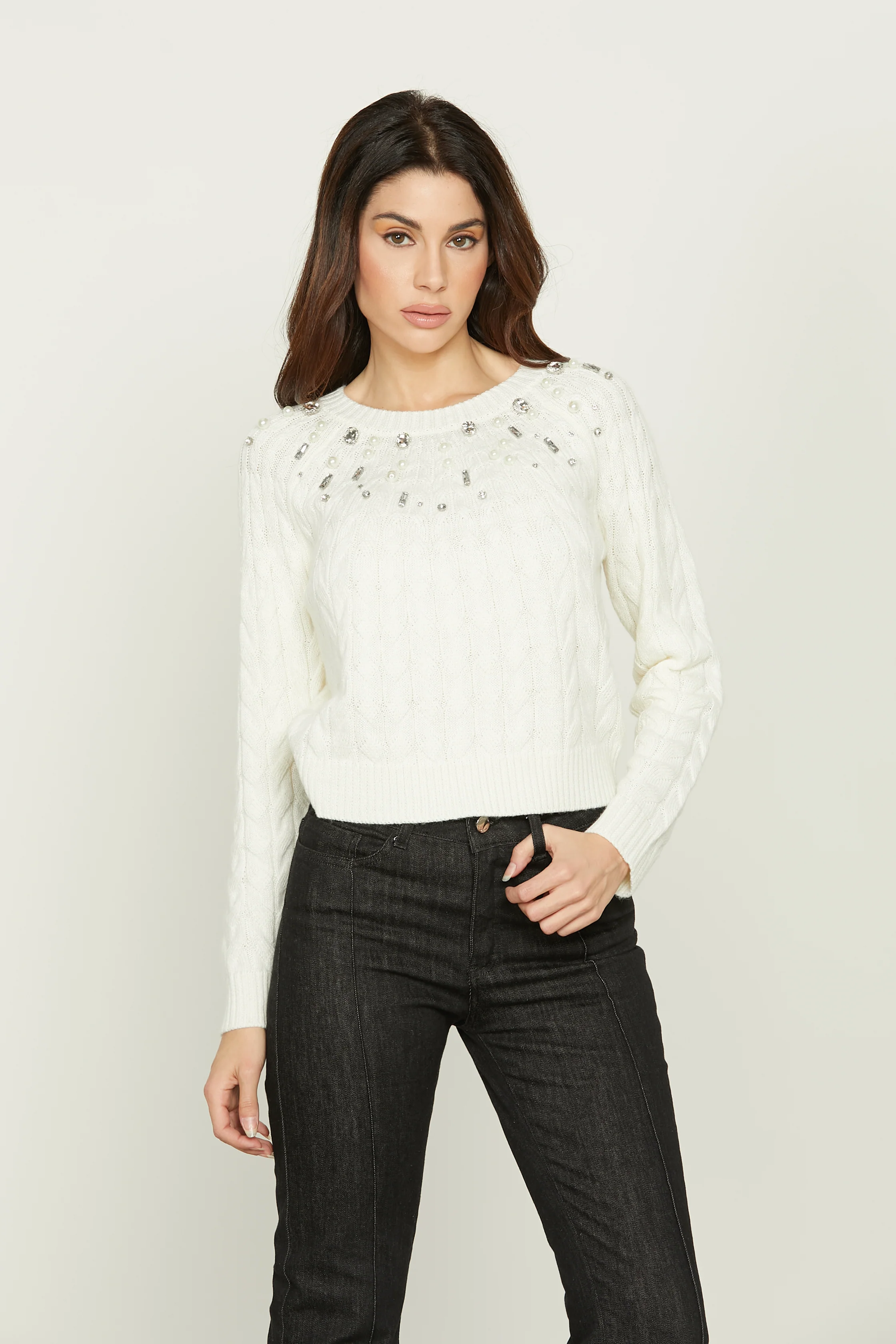 Maglia PROSPERPINA manica lunga lavorazione trecce con perle più cabochon - Image 2
