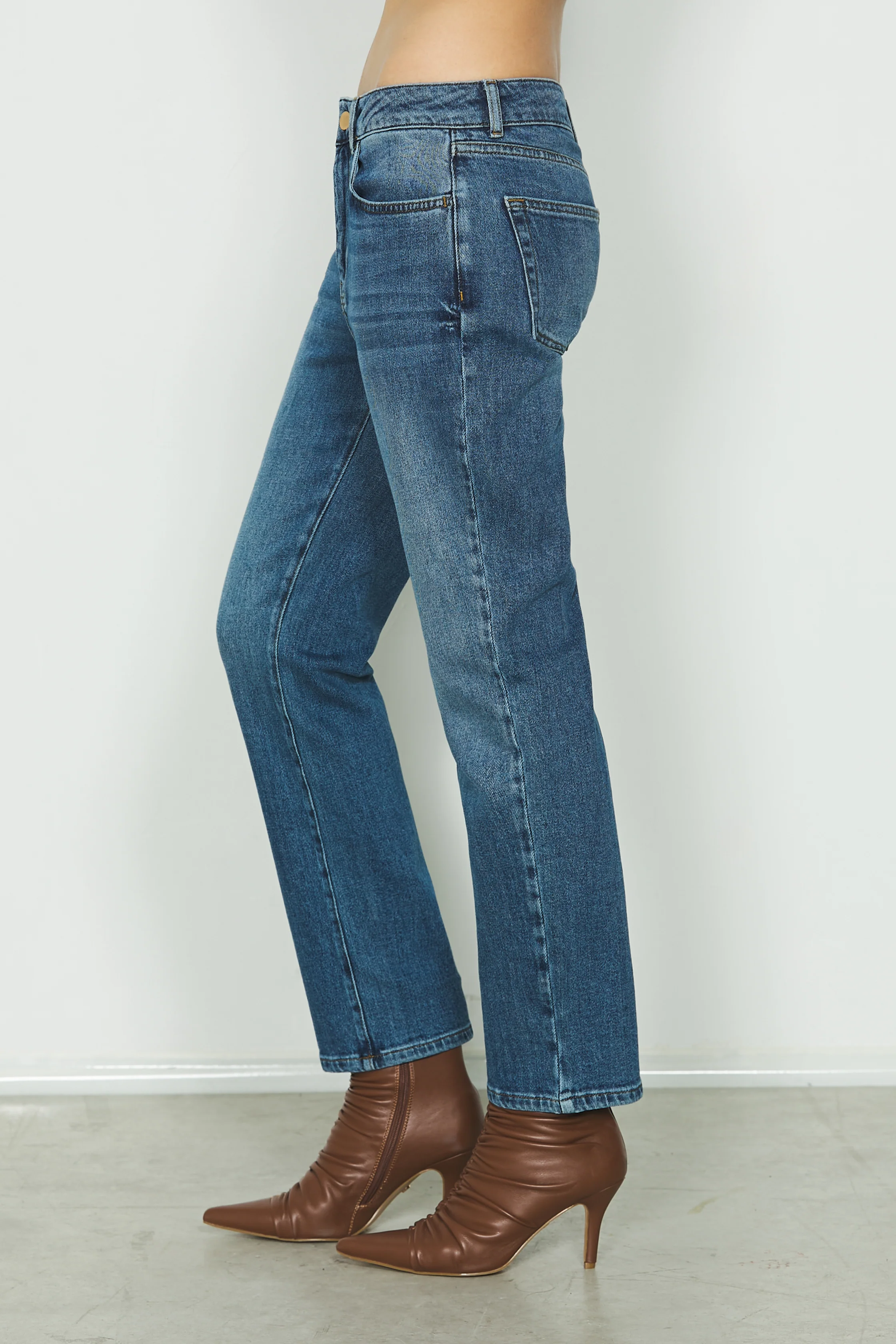 Jeans CINDY_24 vita media 5 ts cigarette fit in blue denim - Image 2