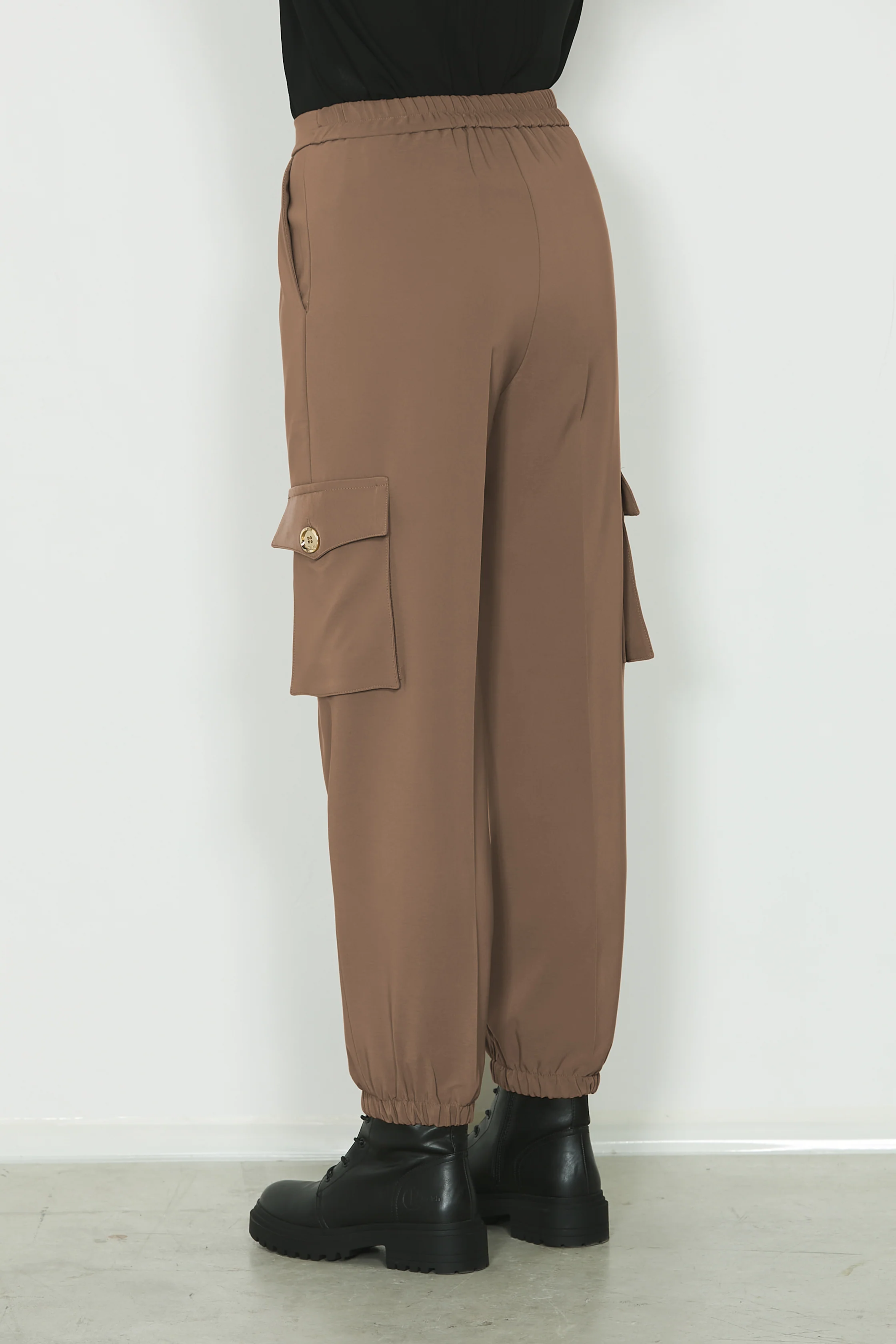 Panta TECLA vita alta con elastico più tasconi più tasche francesi - Image 4
