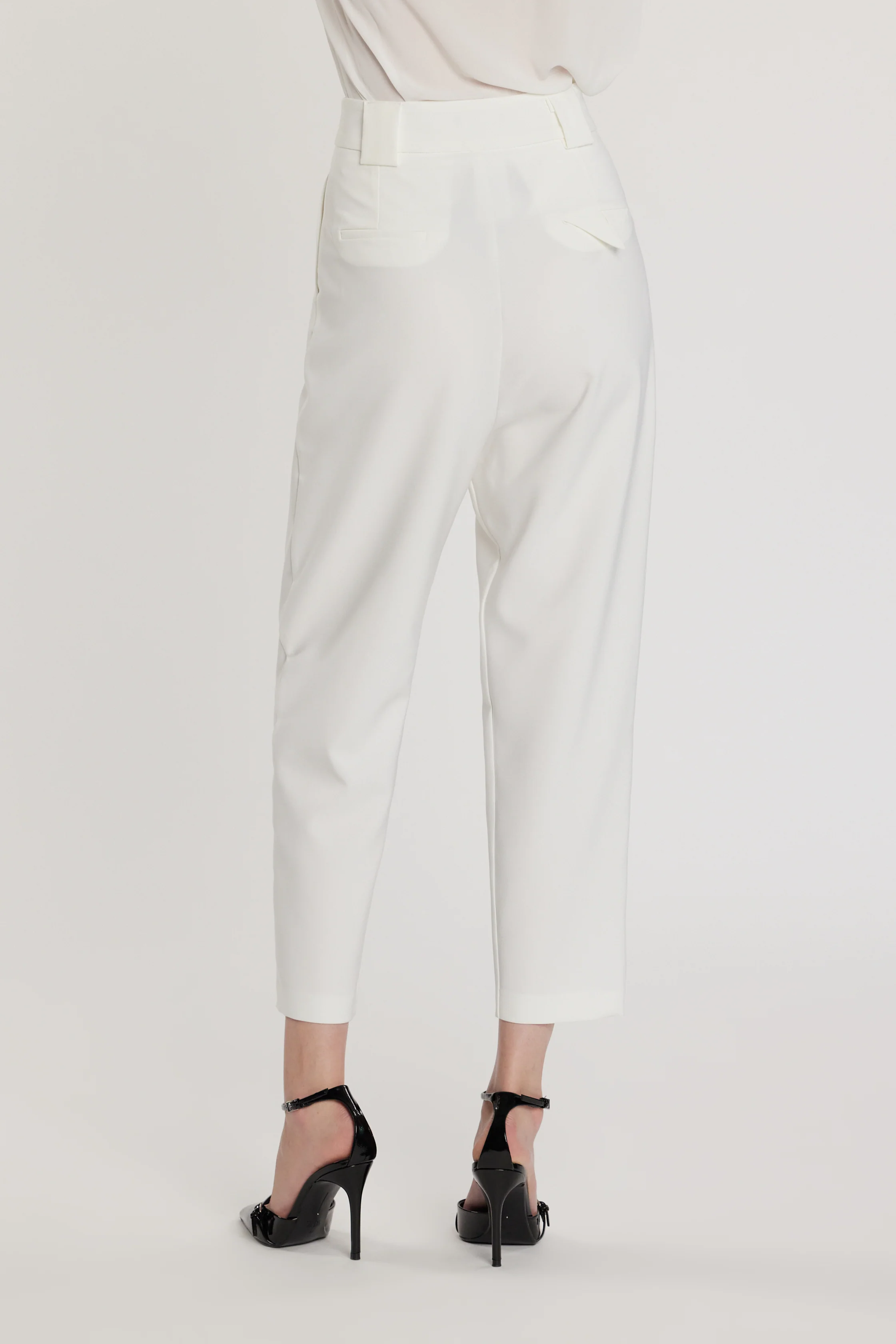 Pantalone SETMU vita alta con pinces più passanti più tasche - Image 4