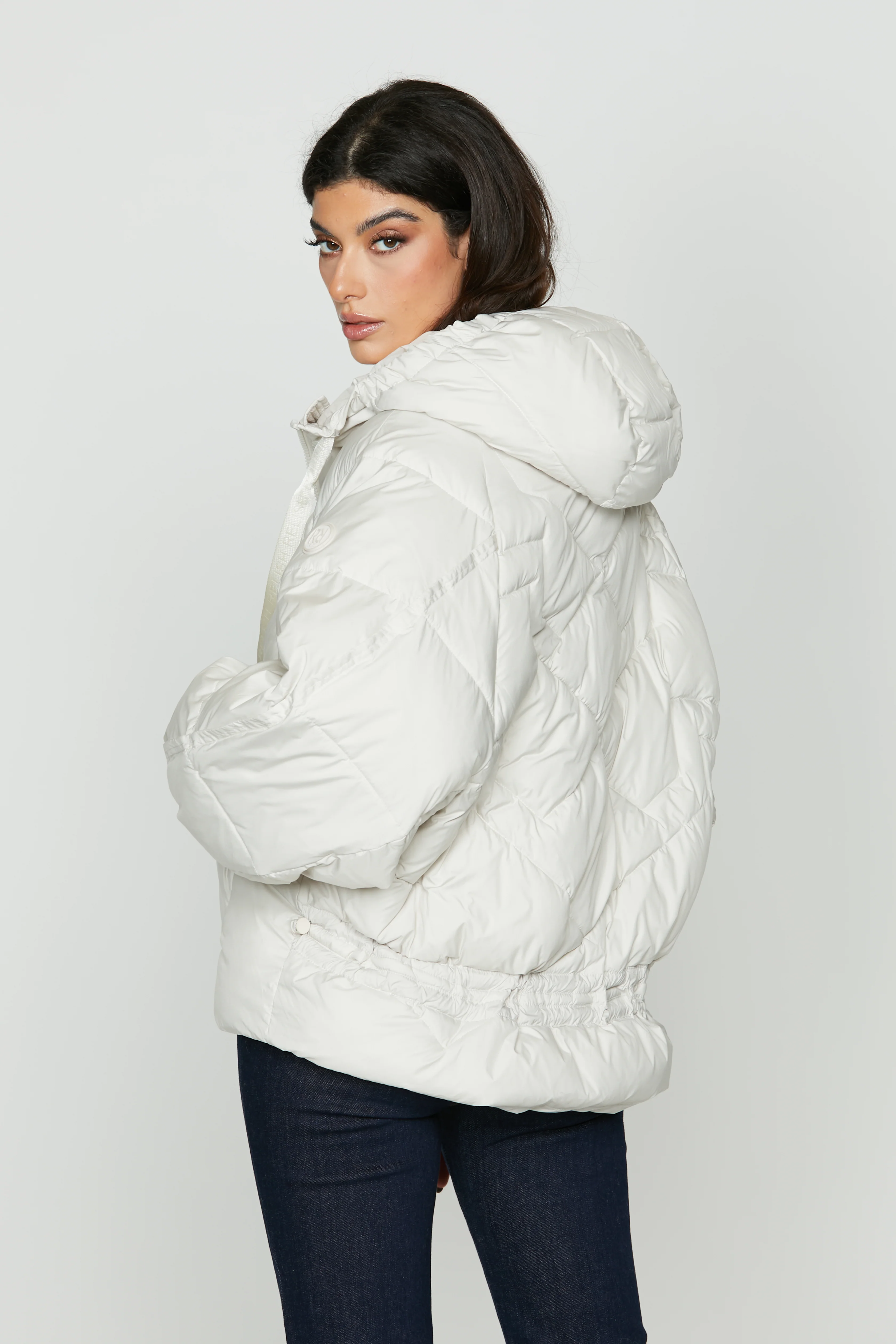 Piumino TEVARI manica lunga raglan con cappuccio più tasche più zip più coulisse - Image 3
