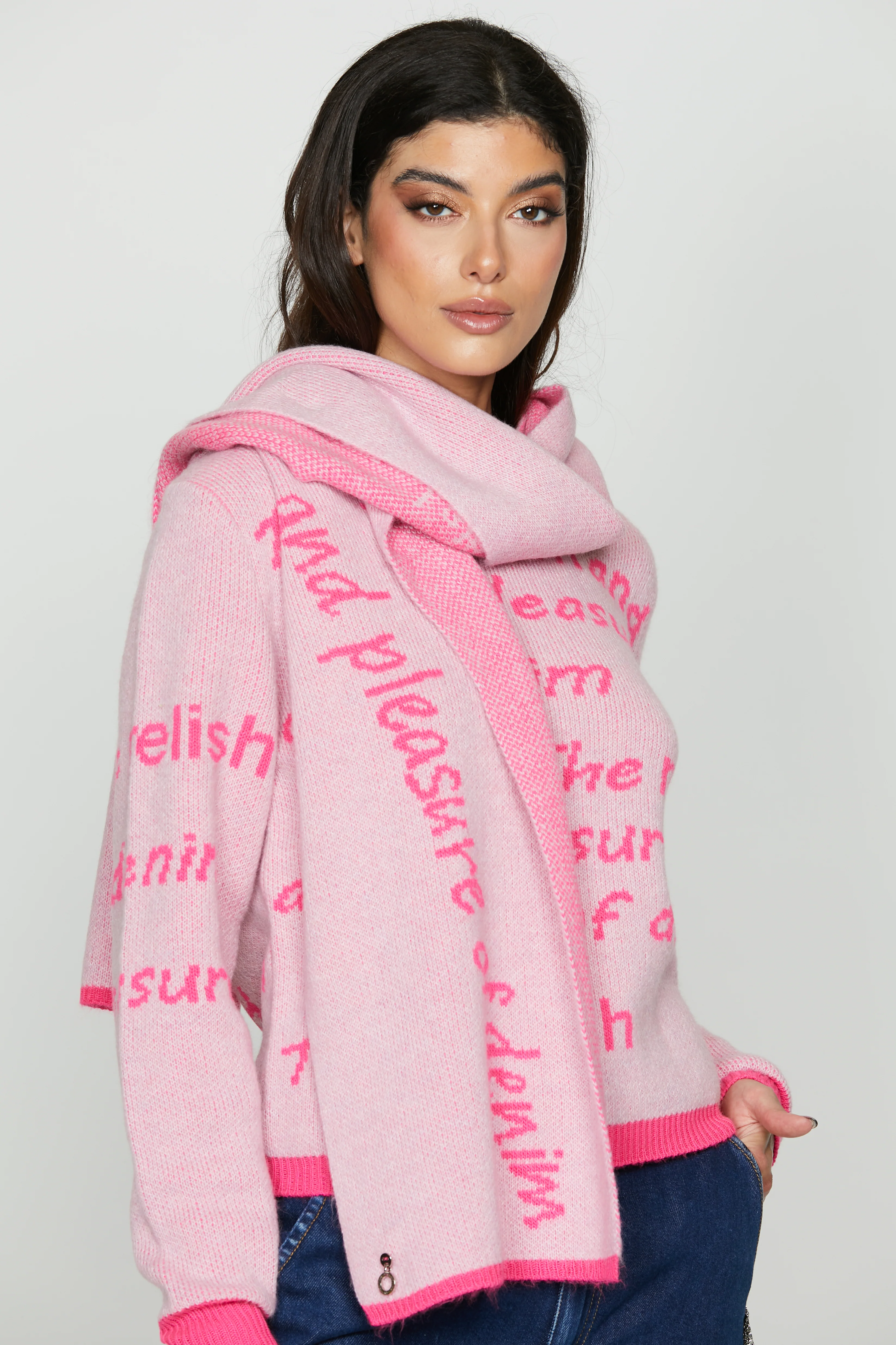 Sciarpa VALONIA con jacquard logo