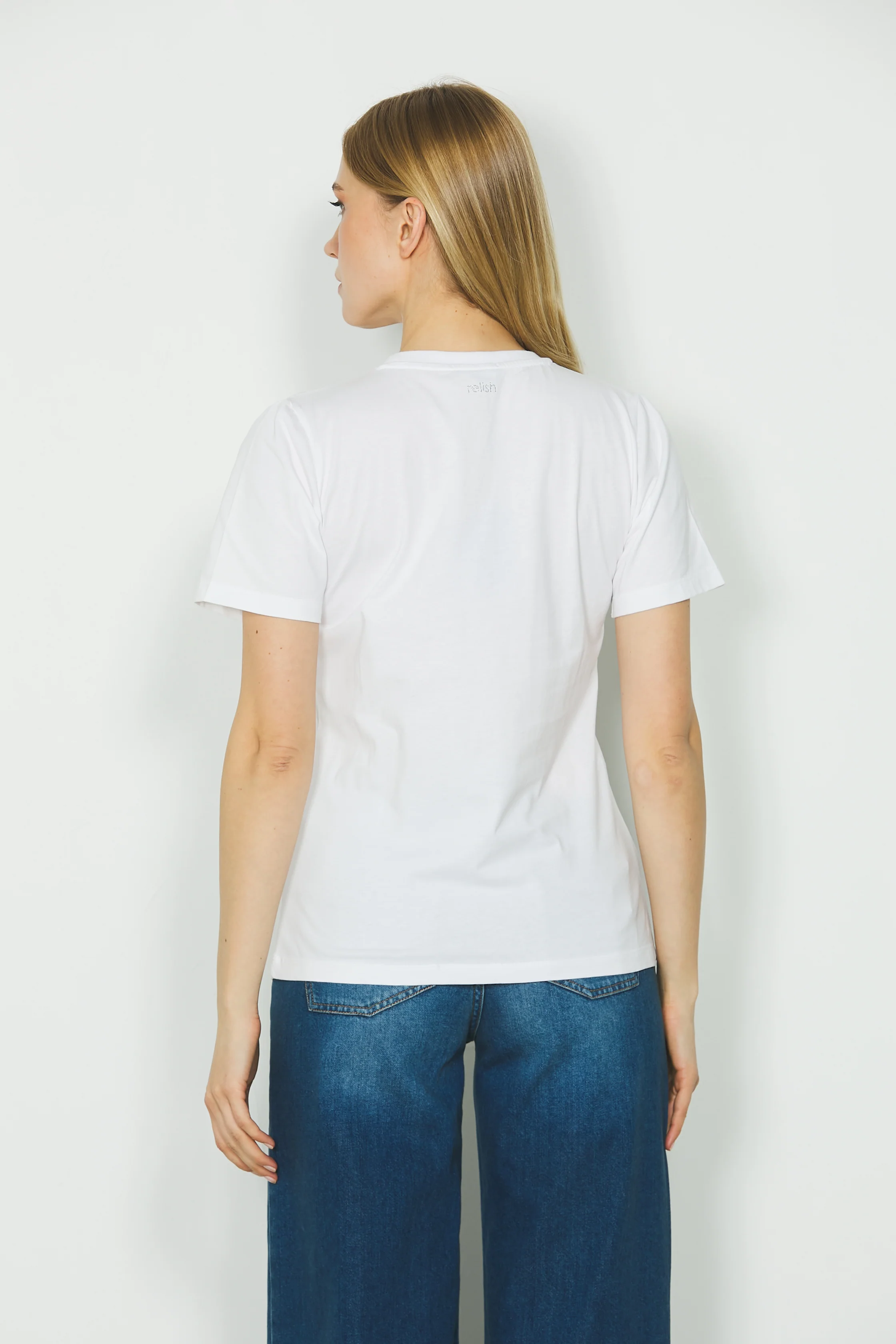 T-shirt DOMENICA m/m con strass più collana con pietre multicolor - Image 3