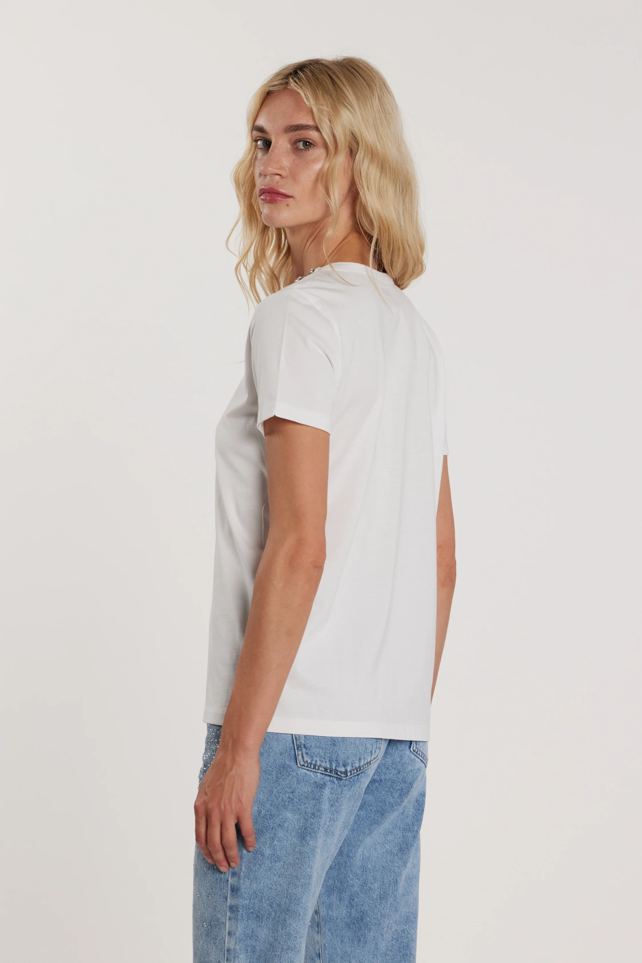 T-Shirt OSCAR maniche corte con applicazione pietre - Image 3