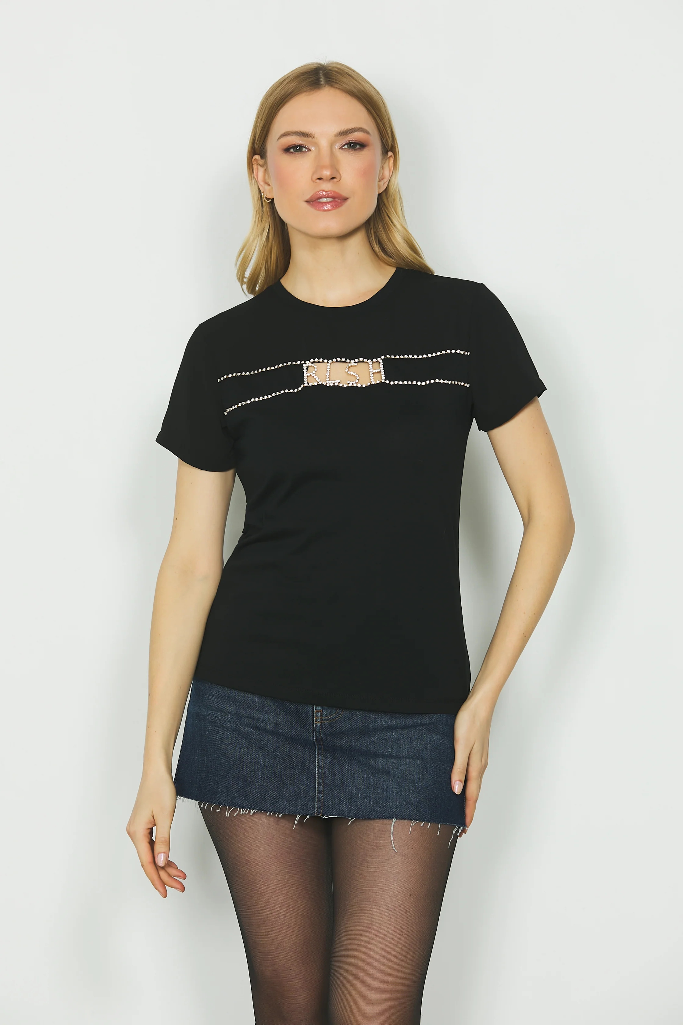 T-shirt TAMARA m/m con apertura seno più strass logo più inserti georgette