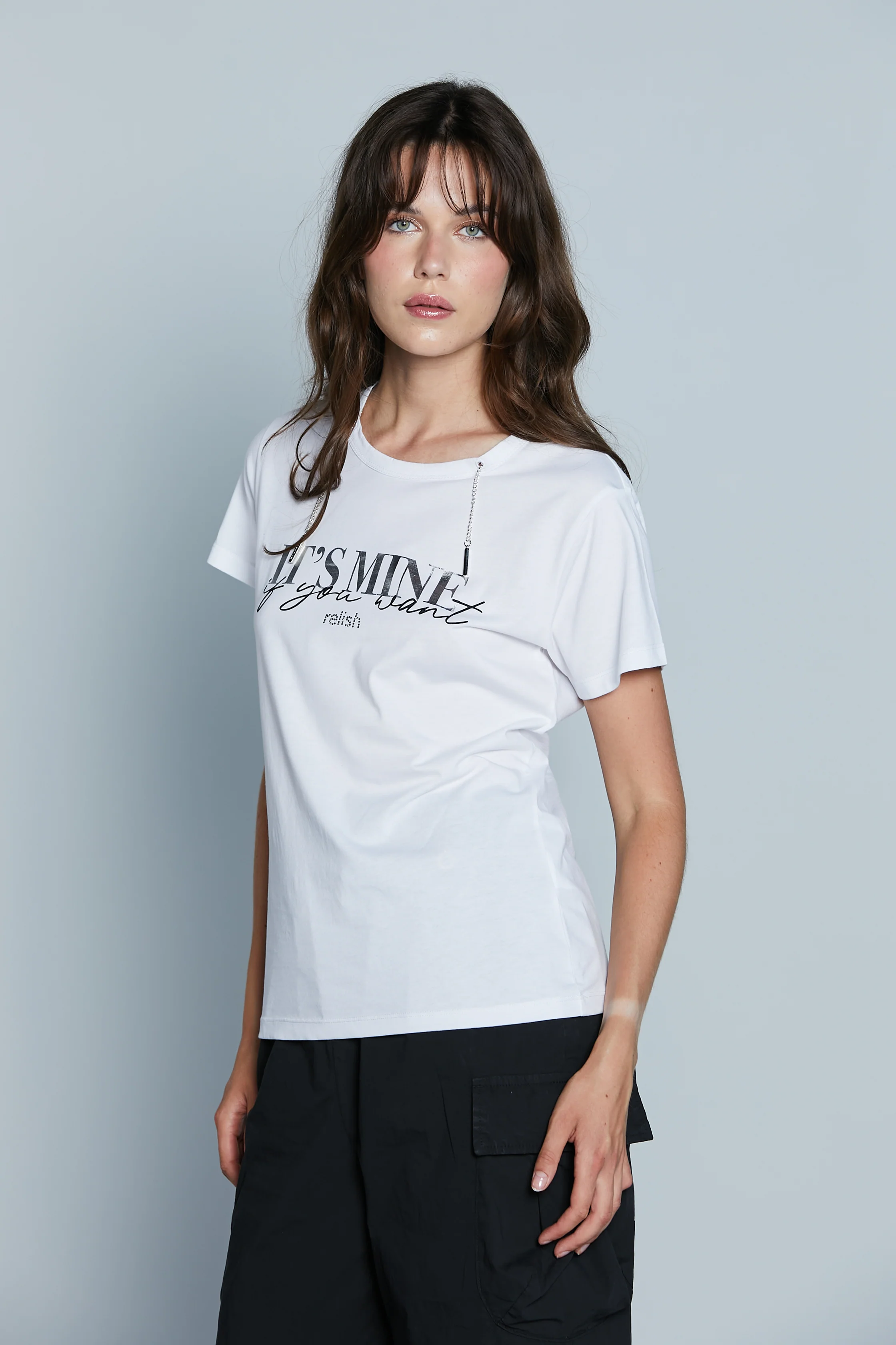 T-Shirt TARRAGONA M/M con Stampa Lamina più Strass Logo più Scollo con Collana più Logo - Image 2